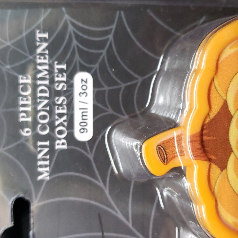 CWC Cook with Color 6 piece Jack-o-Lantern Mini Condiment/Snack Lidded Boxes - Picture 2 of 5